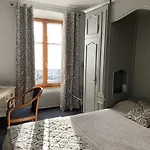 Hotel Logis-cit'hotel Des Vosges 5 Rue De La Gare Obernai