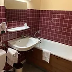 Hotel Logis-cit'hotel Des Vosges 5 Rue De La Gare 2*