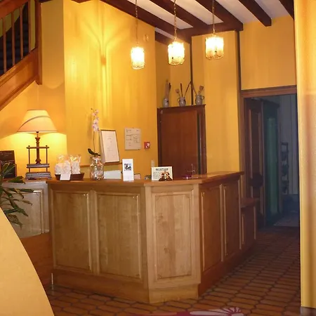 Logis-cit'hotel Des Vosges 5 Rue De La Gare 오베르네