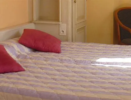 Logis-cit'hotel Des Vosges 5 Rue De La Gare 호텔