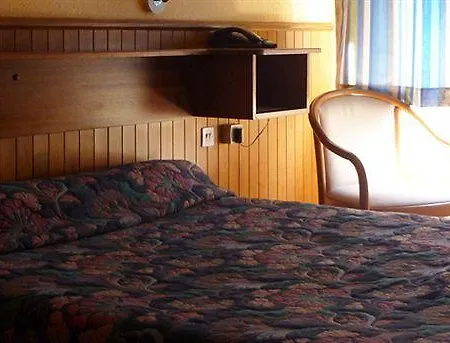 호텔 Logis-cit'hotel Des Vosges 5 Rue De La Gare 오베르네