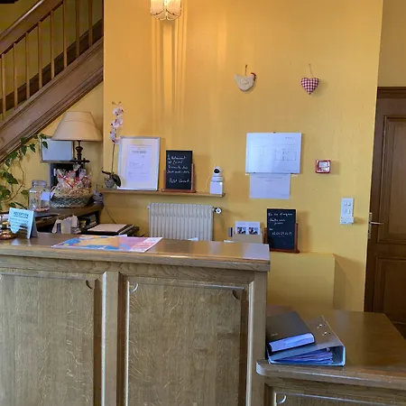 Отель Cit'hotel Des Vosges - 5 Rue De La Gare Оберне