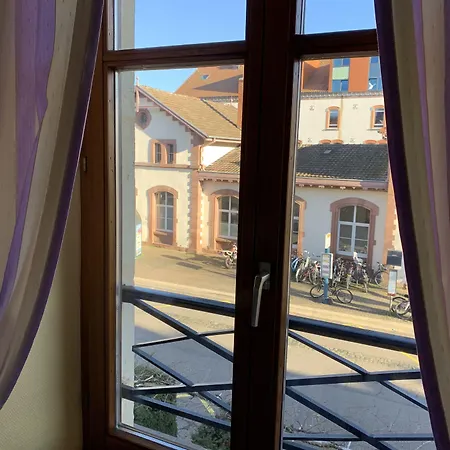 Cit'Hotel Des Vosges - 5 Rue De La Gare オベルネ