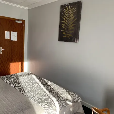 Отель Cit'hotel Des Vosges - 5 Rue De La Gare Оберне