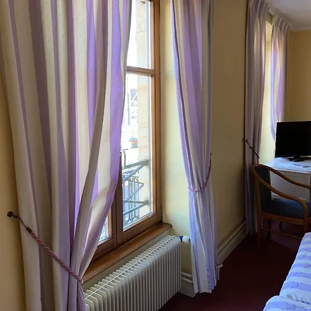 Logis-cit'hotel Des Vosges 5 Rue De La Gare 2* Obernai