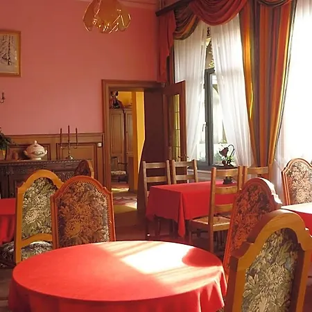 Cit'hotel Des Vosges - 5 Rue De La Gare 2*