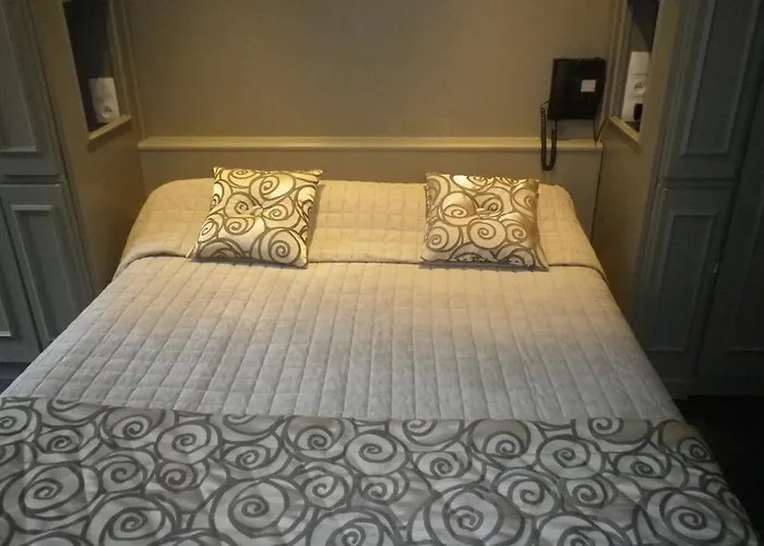 Hotel Logis-cit'hotel Des Vosges 5 Rue De La Gare 2*